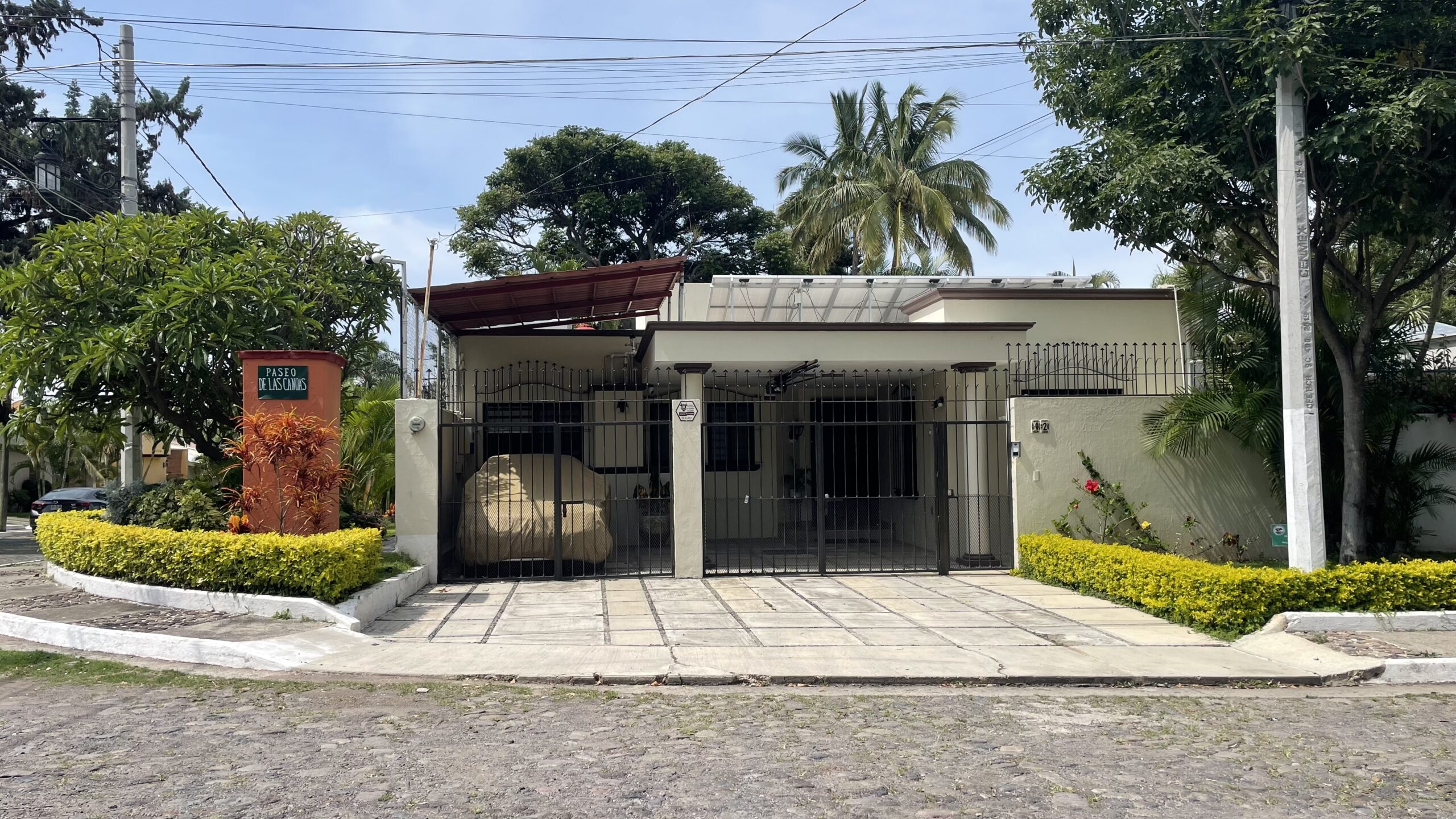 Casa Sanchez exterior